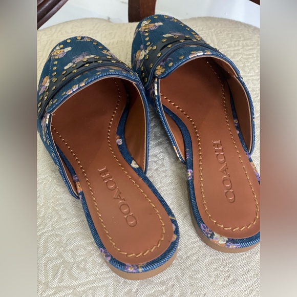Coach Faye loafer slides  With Painted Floral Bow Print - Picture 2 of 6